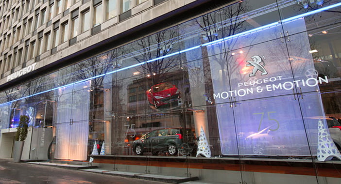 PeugeotHoofdShowroom