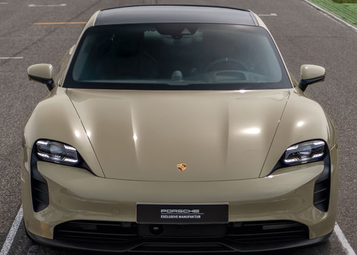 PorscheTaycanHockenheimringEdition7