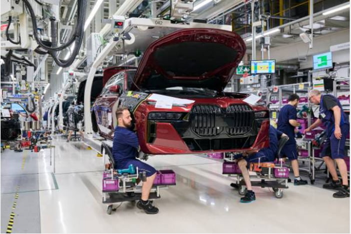 BMW7serieProductiestart4