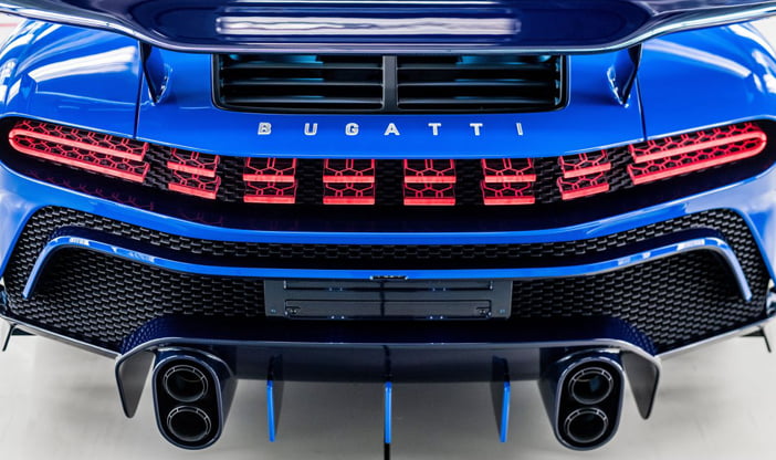 BugattiCentodieci6