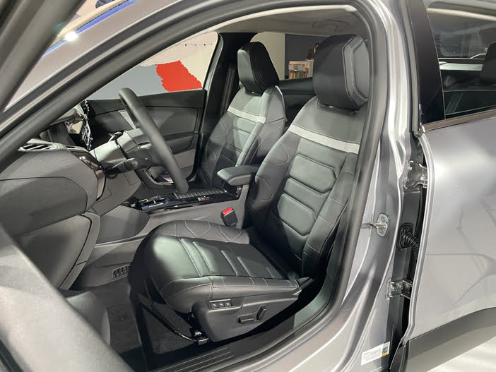 CitroënC4X6