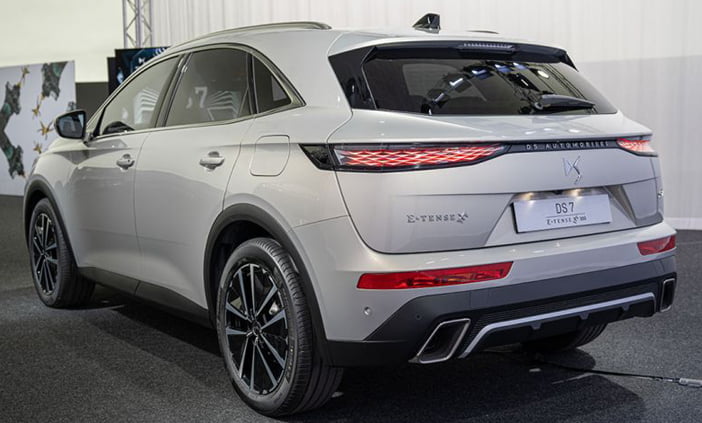DS7j