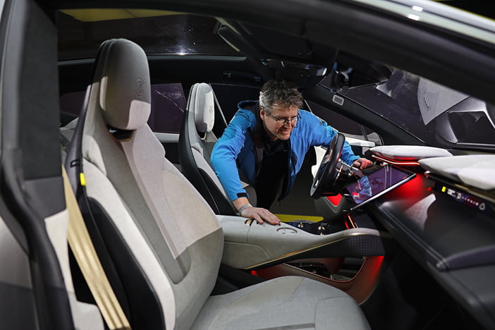 LotusEletreChina8