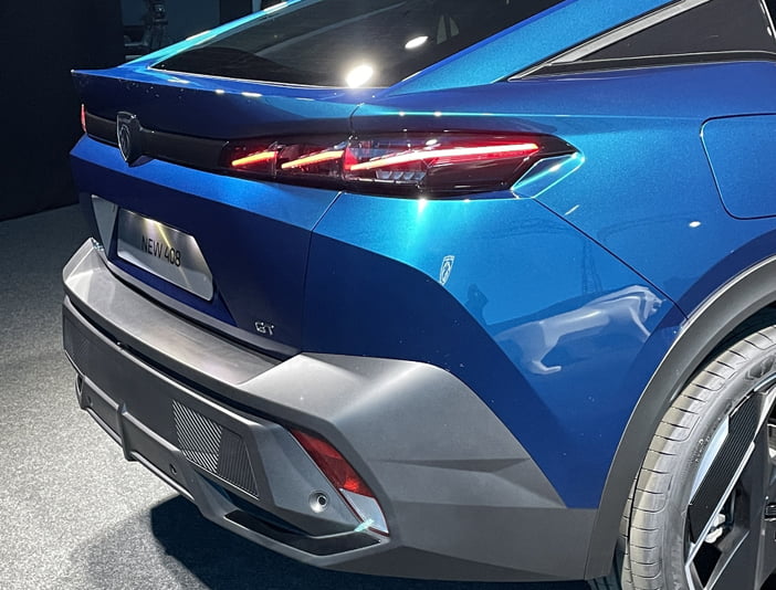 Peugeot408live4