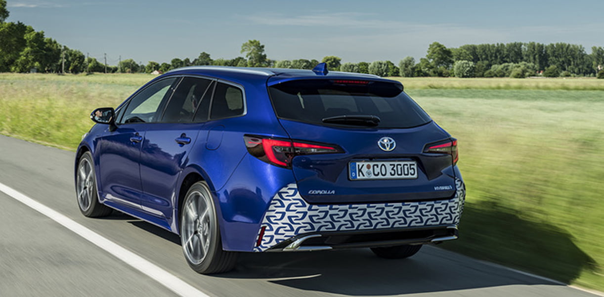 ToyotaCorollaFaceliftPrototypeTest