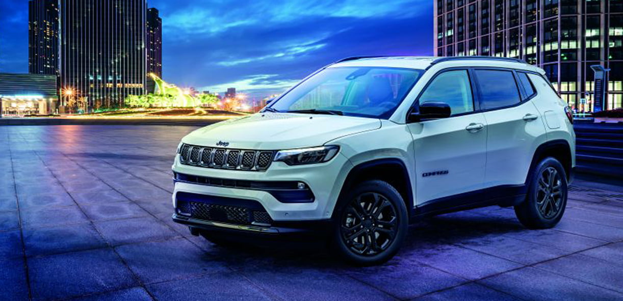 JeepCompassNightEagle4xe
