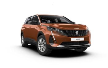 Peugeot5008witteachtergrond