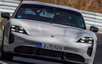 PorscheTaycanNurburgring2