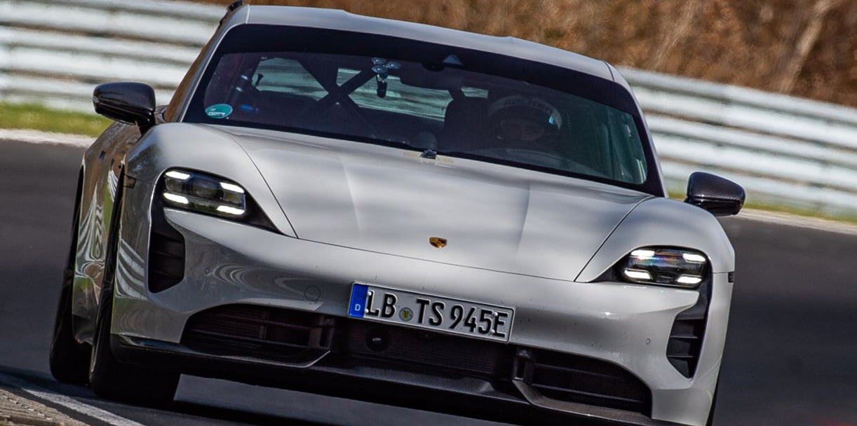 PorscheTaycanNurburgring2