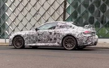 BMWm2prototypePlaag