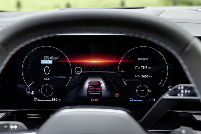 HyundaiTucsonRenaultAustralTest18
