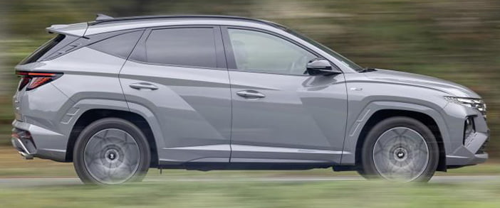 HyundaiTucsonRenaultAustralTest19