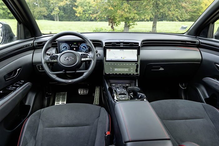 HyundaiTucsonRenaultAustralTest5