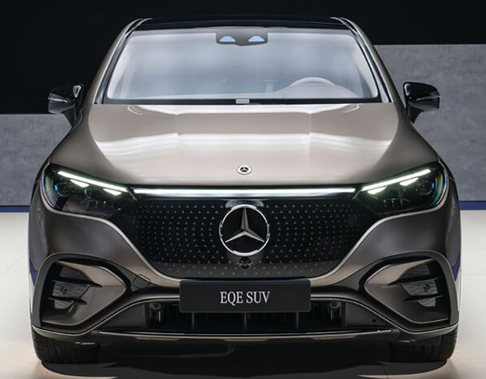 MercedesEQEsuv3