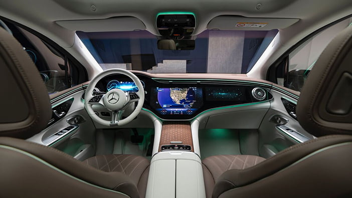 MercedesEQEsuv8
