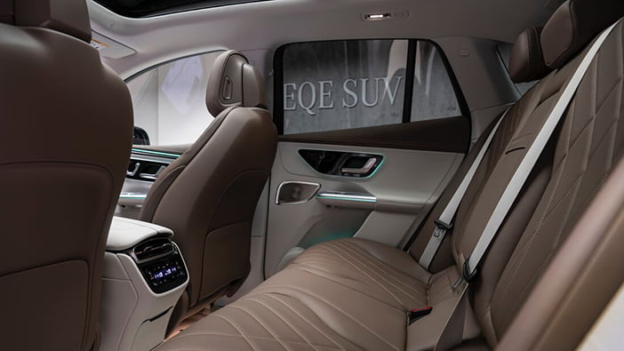 MercedesEQEsuv9