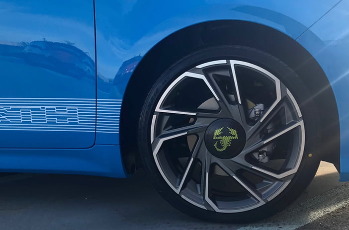 Abarth500eInDetail6