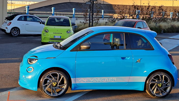 Abarth500eLivePrijs6