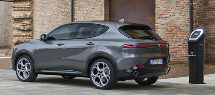 AlfaRomeoTonalePlugInHybrid2