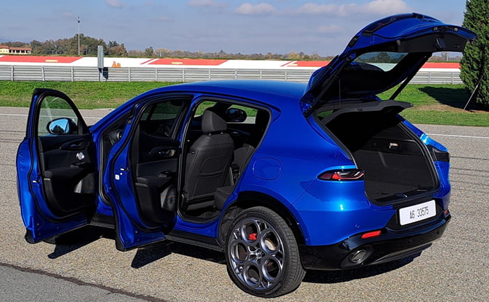 AlfaRomeoTonalePlugInHybrid4Test6