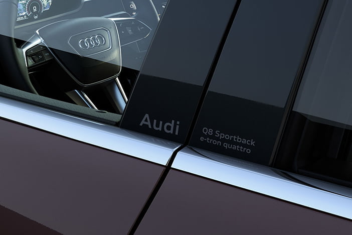 AudiQ8eTron33