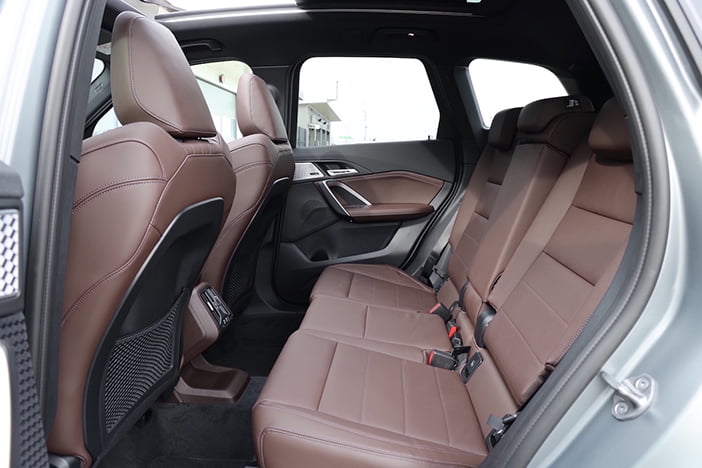 BMWx1xDrive23iTest5