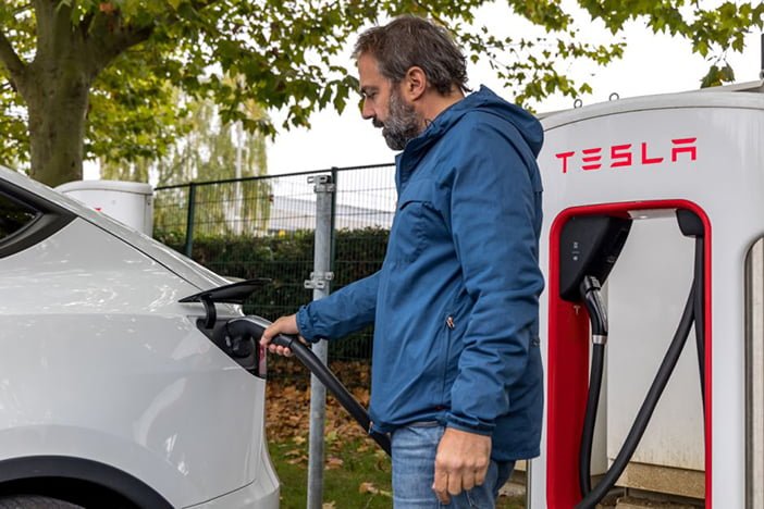 KiaEV6TeslaModelY26