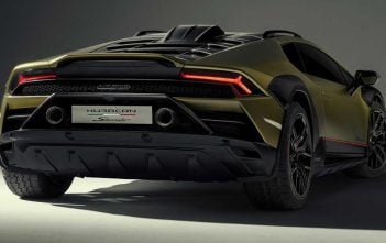 Standaard met praktische dakrails: de Lamborghini Huracan Sterrato LamborghiniHuracanSterrato10