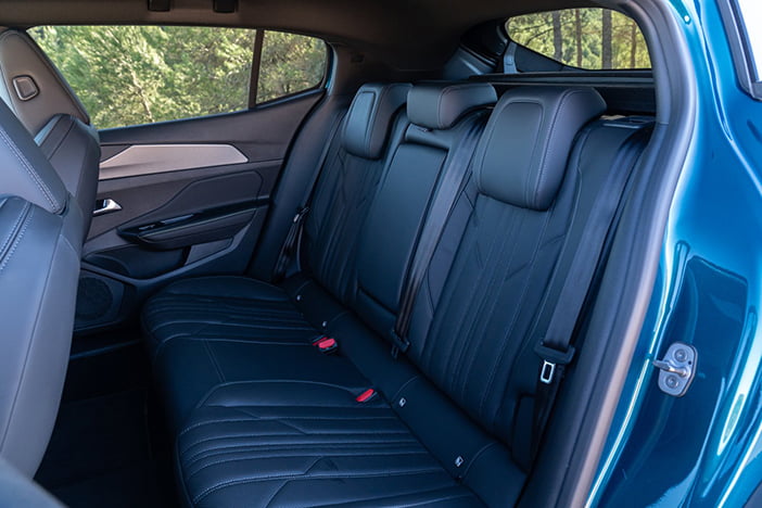 Peugeot408test14