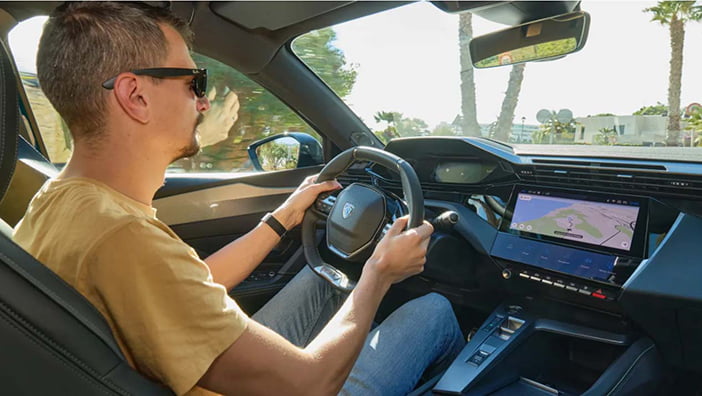 Peugeot408test17