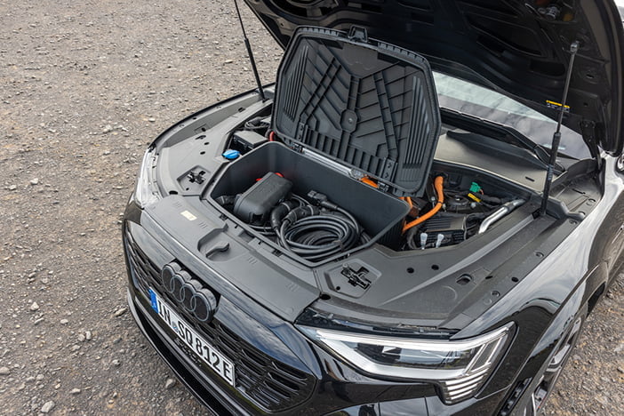 AudiSQ8eTronTest4