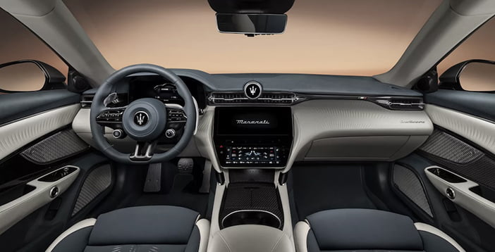 MaseratiGranTurismoDashboard