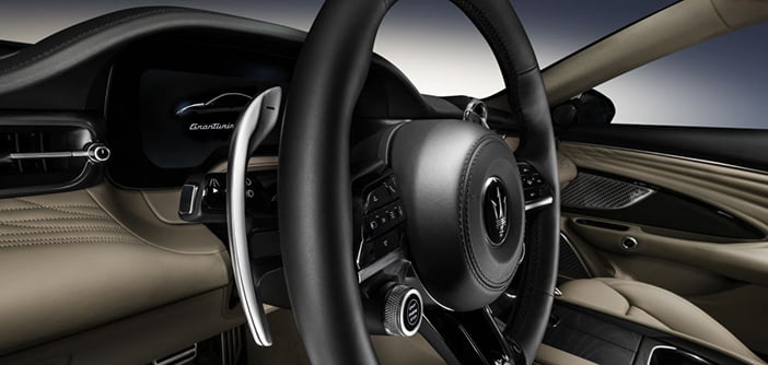 MaseratiGranTurismoDashboard20