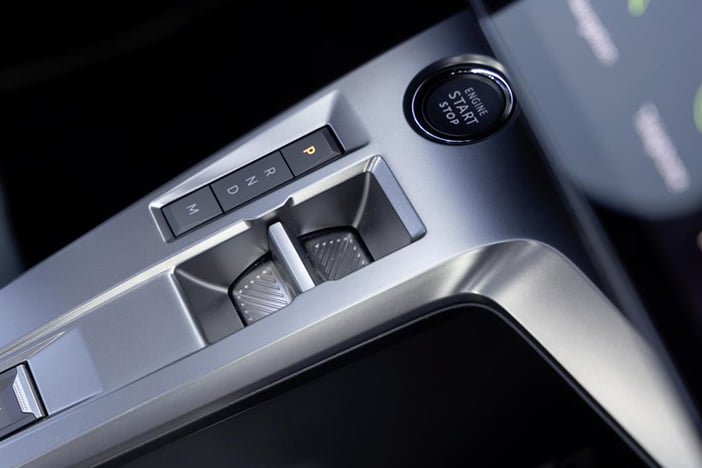 Peugeot408RenaultAustral26