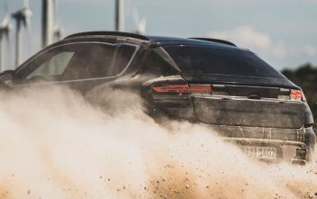 Meer details bekend over elektrische Porsche Macan PorscheMacanEprototype9