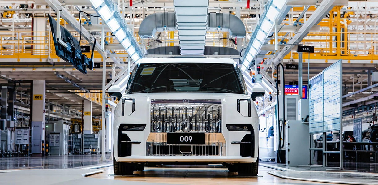Volvo gaat een elektrische MPV bouwen Zeekr009productiestart
