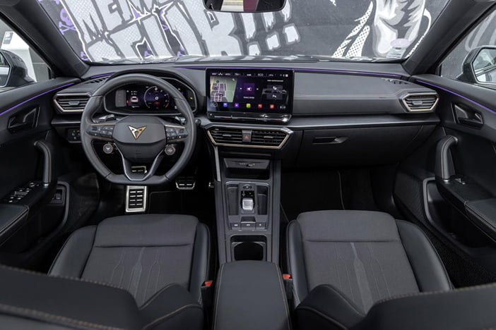 CupraFormentorPeugeot408test10