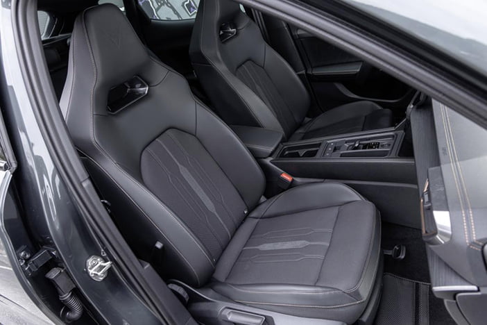 CupraFormentorPeugeot408test13