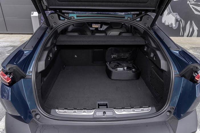 CupraFormentorPeugeot408test18