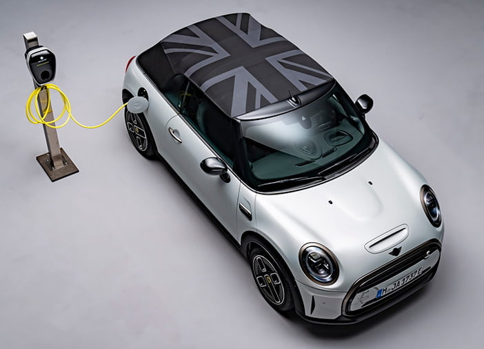 MiniCabrioElectric10