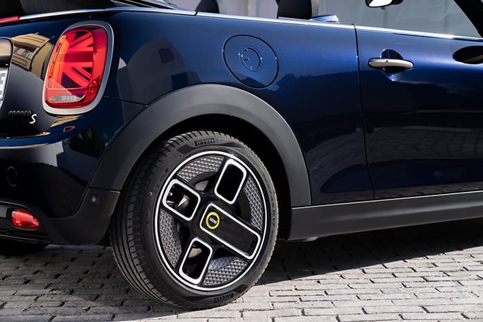 MiniCabrioElectric9