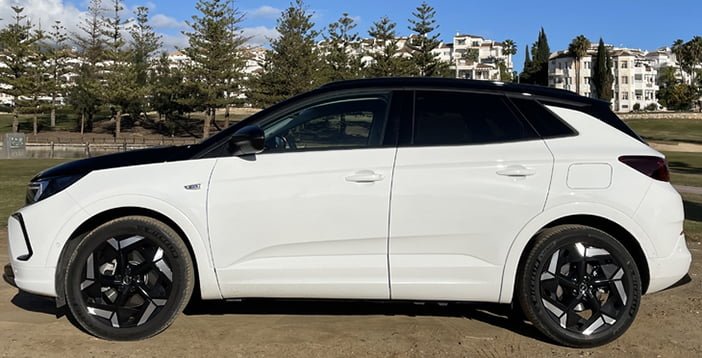OpelGrandlandGSe15