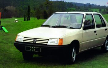 Peugeot205c