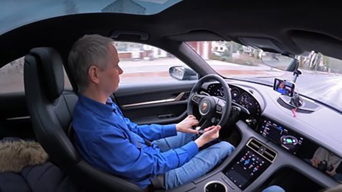 PorscheTaycan10