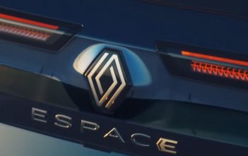 Renault plaagt met de nieuwe Espace RenaultEspaceTeaser