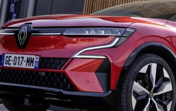 Renault schrapt instapversie Mégane E-Tech RenaultMéganeEtechElectric3