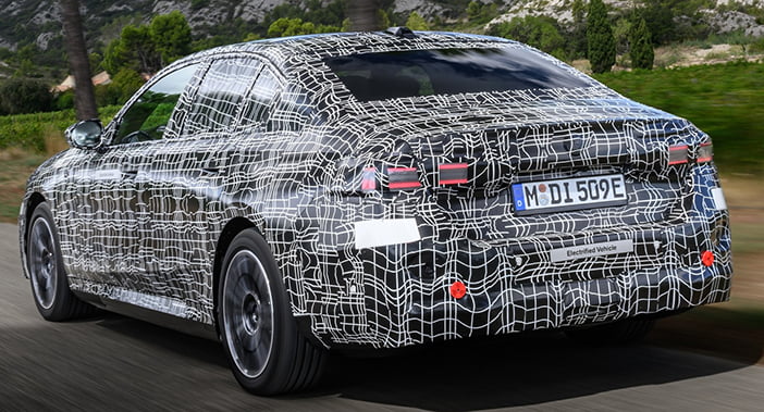 BMWi5plaag4