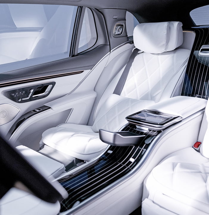 MercedesMaybachEQSsuv5