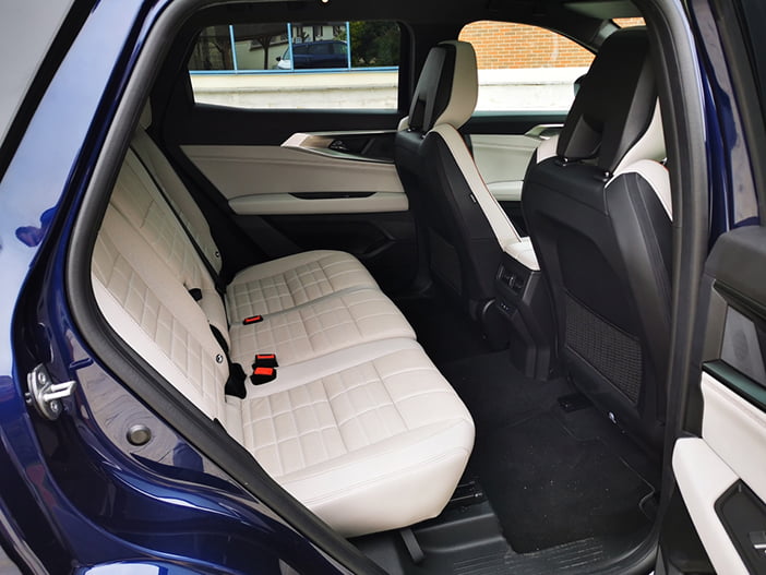 Peugeot5008RenaultEspace16