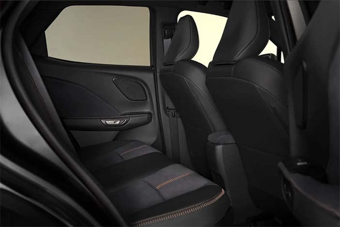 LexusLBX4